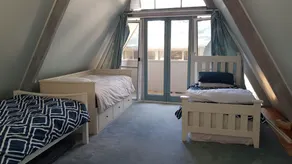 Family beach house in stunning Winda Woppa Hawks Nest - Image 4