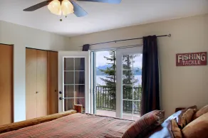 Waterfront House On Camp Bay, near Sandpoint with Dock and swimming area. - Image 5