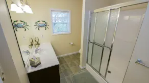 1 D'UN TYPE, SPACIEUX 6+ grandes chambres / 5 salles de bains, 3 étages, ASCENSEUR, 26 couchages! - Image 3
