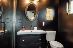Escape to Serenity: Lookout Tower with Hot Tub, near Schweitzer and Dog-Friendly - Image 3