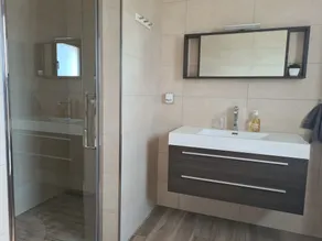 Villa T4 with breathtaking sea and mountain views - Image 2