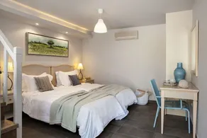 Gorgeous Kefalonia Villa | Villa Timothy | 2 Bedrooms | Seafront - Image 5