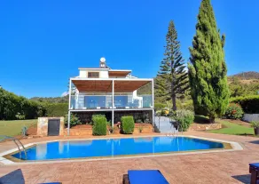 Amazing Views 180 degrees, Peace & Tranquillity mixed with Picturesque Scenery - Image 5