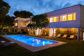 Luxury Sitges Villas Tupinetti 100 m spiaggia.Rinnovato confortevole. Cortile - Image 3