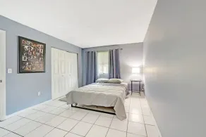 Fuseball & Games - 2 BD / 2 BTH Condo Miami! - Image 4