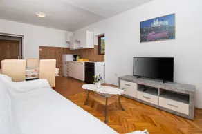 Apartments Rada (26811-A1) - Tisno - island Murter - Image 5