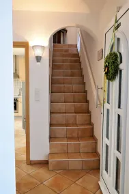 Charming cottage with 2 bedrooms & stunning panoramic at low prices! - Image 2