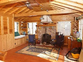 Rustic Elegance Beautiful cabin with screen porch on clear, private lake - Image 3