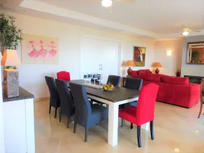 luxuriöse Villa für 8 Personen mit privatem Pool, Traum-Aussicht, WIFI - Image 4
