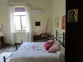 Lejlighed i Villa Liberty med have med udsigt over Etna og tæt på havet - Image 3