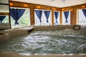 Pet Friendly Cabin: Hot Tub, Game Room, Fire Pits - Image 2