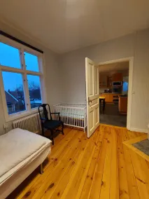 Character  2 bedroom ground floor unit in the heart of Gränna - Image 5