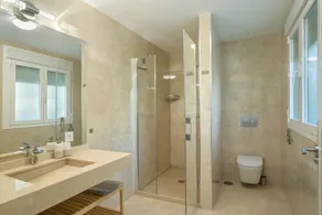 Villa 'Jazmin' con Vista Montagna, Wi-Fi e Aria Condizionata - Image 4