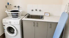 Beachside on Kent- This cute, but spacious little unit, central to all Busselton's famous attraction - Image 2