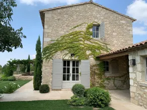 Mas 5* with stones, heart of the Alpilles - Superb view - Pool and Jacuzzi - Image 5