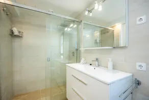 Apartamento vacacional Ana Playasol junto a la playa con vistas al mar - Image 2