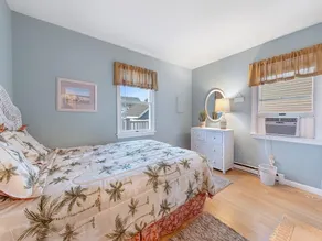 Wifi Ourdoor Shower Porch Ocean Side 1St Floor Duplex, A Short Walk From The Best Lbi Attractions, A Small Park, And The Beach - Image 3