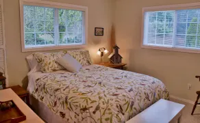 Charming Cottage in Stunning Waterfront Setting - Image 4