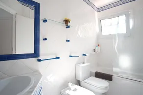 Casa en Salou a 5 minutos de la playa, y a 10 del Golf para hasta 8 personas - Image 3