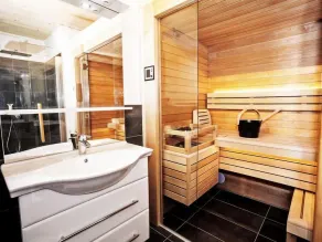 Premium mit Galerie,Sauna&Außenbadewanne by Interhome - Image 4