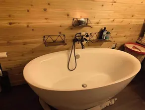 3 Minutes to Boyne Mountain • Hot Tub • Fire Pit - Image 2