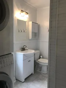 Charming Cottage across the street from the Beach! - Image 3