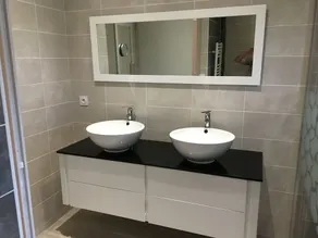 Ny og moderne bungalow, 3 soveværelser med plads til 7 gæster - Image 2