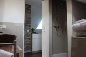 Modern fully equipped apartment - Image 2