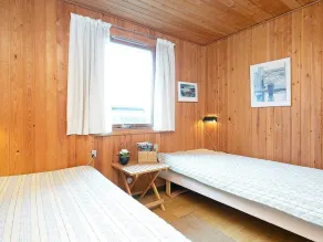 Serene Holiday Home in Jutland near Sea - Image 4