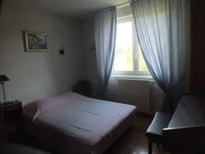 Maison Calme, au Cœur D'une Campagne Verdoyante - Image 4