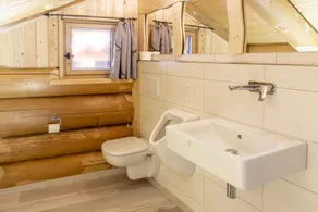 Holiday Home 'Hofblick' with Private Terrace, Private Garden and Wi-Fi - Image 4