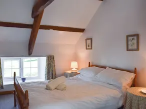 2 bedroom accommodation in Penrherber, Newcastle Emlyn - Image 3