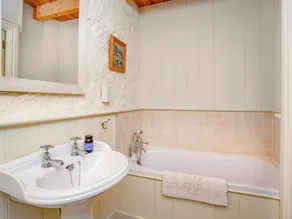 Alojamiento de 3 habitaciones en The Lizard, near Falmouth - Image 4