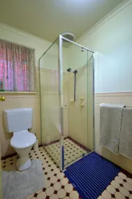 Holiday Home within walking distance from UniSA & Mawson Lakes Business Hub. - Image 2