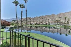 SPECTACULAR LAKE with MOUNTAIN VIEW BBQ POOL SPA - Image 1