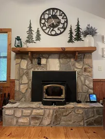 Memory Lane Mountain River Cabin - Image 3