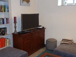 Casa familiar com jacuzzi para 5 pessoas + criança até +/- 3 anos - Image 3