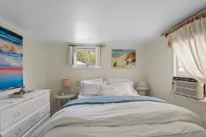 Charming Bay View Cottage - Image 4