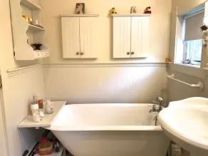 Smukt og rummeligt nyt sommerhus i charmerende landsby ved Bayside - Image 5