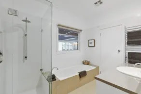 WAIRERE REST - High Country Couples Retreat - Outdoor Bath with Rural View - Image 4
