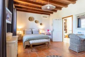 Mas de Murs - A beautiful 5 bedroom house in the heart of the Luberon. - Image 5