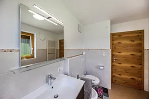 Ferienwohnung \"Tschafon Oberparnaihof\" mit Bergblick, Terrasse & WLAN - Image 4
