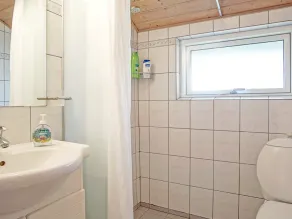 Cozy Holiday Home in NexÃ¸ near Beach of Balka - Image 4