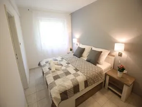 Apartamento moderno com piscina grande, excelente vista para o mar, quadra poliesportiva, churrasqueira, WiFI - Image 3