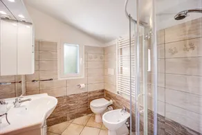 Holiday Home 'Paola E Del Poeta' with Shared Pool, Private Garden and Wi-Fi - Image 3