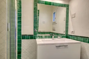 Cozy apartment of 81 sqm located on two levels (stairs to access), perfect for 4 people.The accommodation is located in the beautiful Pevero Hill Village, boasts a large terrace from where you can enjoy a breathtaking sea view, ideal for a relaxing stay  - Image 3