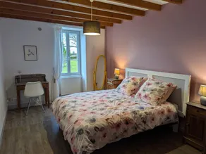 18th-century renovated cottage with large garden in Cognac vineyards - Image 4