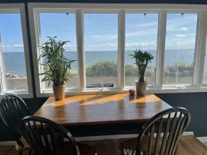 Dreamy Beachfront Cottage with NYC views - Image 5