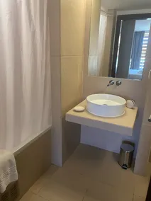 Apartamento T3 Condomínio Vila das Lagoas - Image 3
