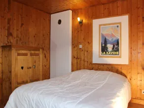 le Nielard 2 pièces duplex 45 m2 à 200 m des bus gratuit à 300 m du départ à ski - Image 3